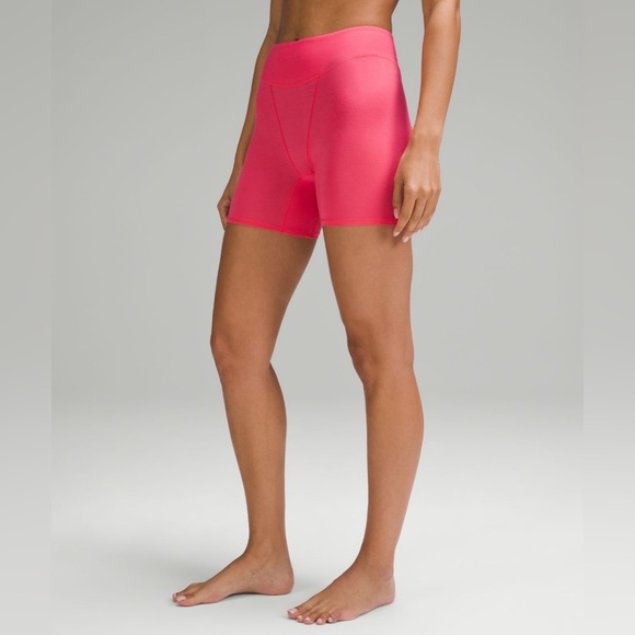 🍋 Lululemon UnderEase Super-High-Rise Shortie Underwear, NWT - Picture 5 of 8